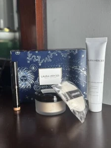 Laura Mercier 4-Pc. Laura's Constellation Makeup Set NEW - Picture 1 of 5