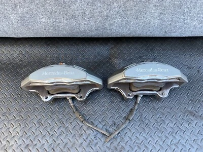 Mercedes R231 Sl550 Front Brembo Brake Caliper Calipers Pad Set oem - Image 1 of 4