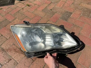 2005-2007 Toyota Avalon Passenger Side Right Xenon HID Head Light - Picture 1 of 13