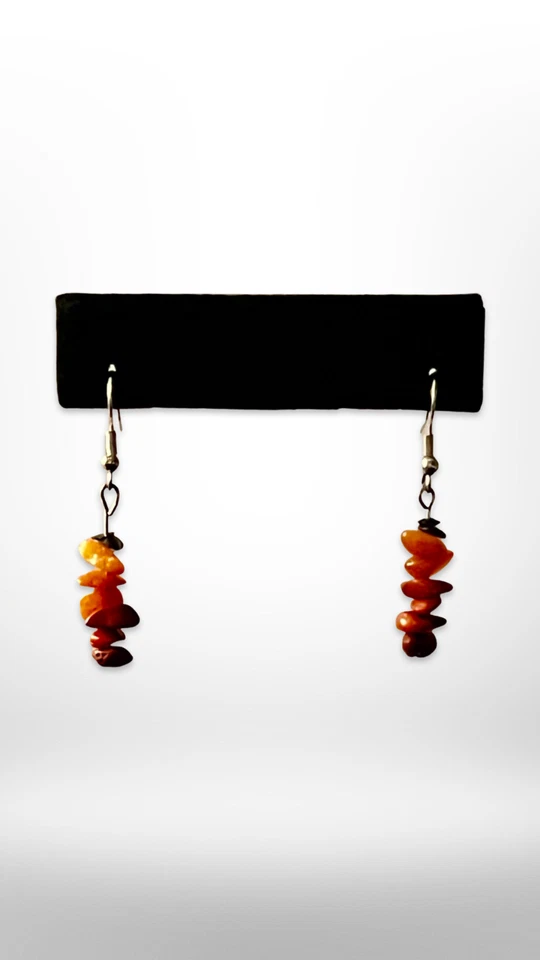 Pendientes de cornalina genuina, vidrio negro y coral rojo semiprecioso Foto 1 de 1