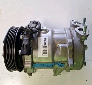 AC Compressor Fits Jeep Liberty 3.7L 2002 2003 2004 2005 - Picture 1 of 5