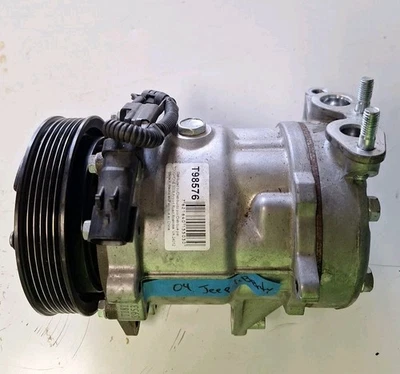 Compresor de aire acondicionado para Jeep Liberty 3,7 L 2002 2003 2004 2005 Foto 1 de 4