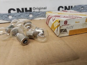 Bulbs For NEW HOLLAND Pack Of 6. New Part # 14148290. Free Shipping. - Picture 1 of 4