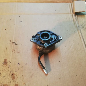 Mercedes E W124 86-93] 3.0 300 TD Brake Vacuum Pump Depressor Mounting Bracket - Picture 1 of 8