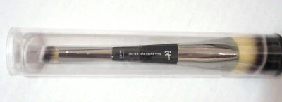 New NIP IT Cosmetics Heavenly Luxe Dual-Ended Buff & Blend Brush Soft - Image 1 of 4