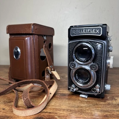 Câmera Rolleiflex 3.5f Vintage com Estojo de Couro Ótimo Estado com Extras TESTADO - Imagem 1 de 4