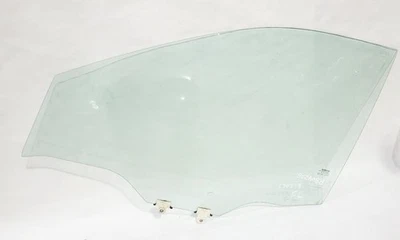 Front Left Door Glass OEM 2015 2016 2017 2018 2019 2020 Nissan Rogue  - Image 1 of 4