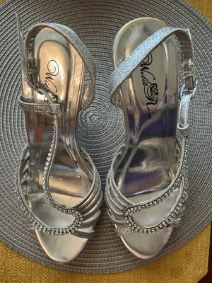 Wild Rose Glitter High heeled sandals strappy silver formal 7.5/8 ladies party - Image 1 of 4