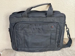Victorinox by Swiss Army Knife Messenger, Laptop Case/Bag Black *Free-Ship* - Picture 1 of 6