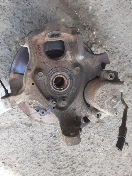 00-02 DODGE DAKOTA Driver Husillo Delantero/Nudillo Rueda Trasera ABS ID 52106407AB Foto 1 de 4