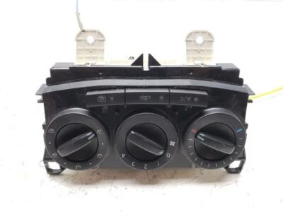 2006 2007 年马自达 5 温度控制带交流手动控制原始设备制造商 CC4361190A — 第 1/4 张图片