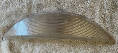 Panasonic Upright Vacuum Front Brush Light Lens Cover MC-V7395 Part Only Plastic - Image 1 of 2