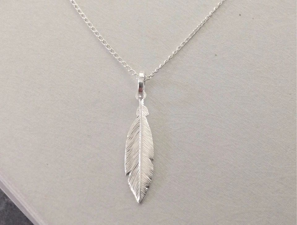 925 Sterling Silver Feather Necklace or Pendant Small Gift Boxed solid silver - Image 1 of 4