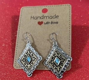 Handmade earrings With Faux Turquoise, costume jewelry - Picture 1 of 2