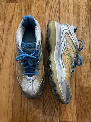 Skechers Women's 8.5 Silver  Blue Trainers Sneakers Shape Ups Pls Read - Image 1 of 4
