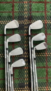 2024 TaylorMade Qi10 Eisen 5-AW +,5" 2° Upright KBS Tour Stiff Flex NEUWERTIG! - Bild 1 von 6