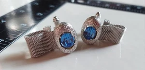 Vintage Beautiful Silver Tone Mesh Wrap Around Cufflinks W Blue Crystals Vguc - Picture 1 of 6