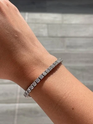 Brazalete de tenis de diamantes cultivados en laboratorio de 10 quilates F VS redondo de oro blanco de 14 quilates de más de 8" Foto 1 de 4