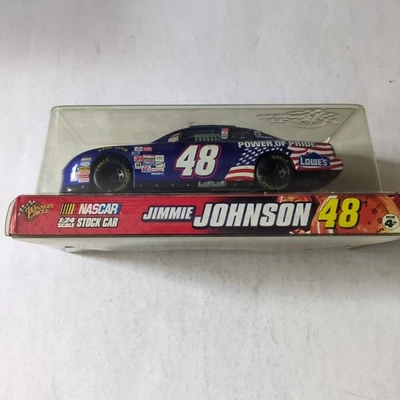 Jimmie Johnson 48 Lowe's Winner Circle NASCAR 2007 Stock Car No. 47856 EN ESTUCHE Foto 1 de 4