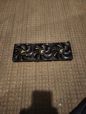 Repuesto Ventilador RTX 4090 WATERFORCE (paquete de 3)- Modelo PLA12025B12HH-LV Foto 1 de 4