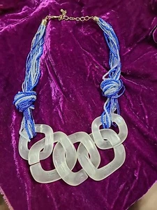 Collar Vintage Grande Esmerilado Lucite Eslabón Cuentas Azul Envío Gratis - Imagen 1 de 3