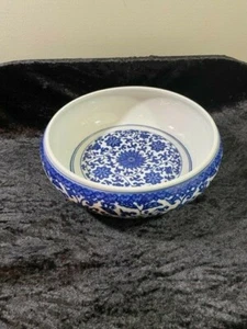 Qianlong Mark 10" Bowl Blue & White Floral Cupped Rim - Excellent Condition!! - Picture 1 of 11
