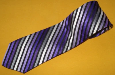 MEN'S COVINGTON MULTI COLOR STRIPES TIE - NWT - NECKWEAR - TIES - DESIGNER TIES. - Image 1 of 3