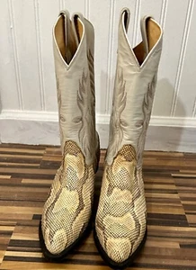 Tony Lama Lady Snakeskin Two Tone Embroidered Cowboy Boots 7 - 7.5 Never Worn - Picture 1 of 3
