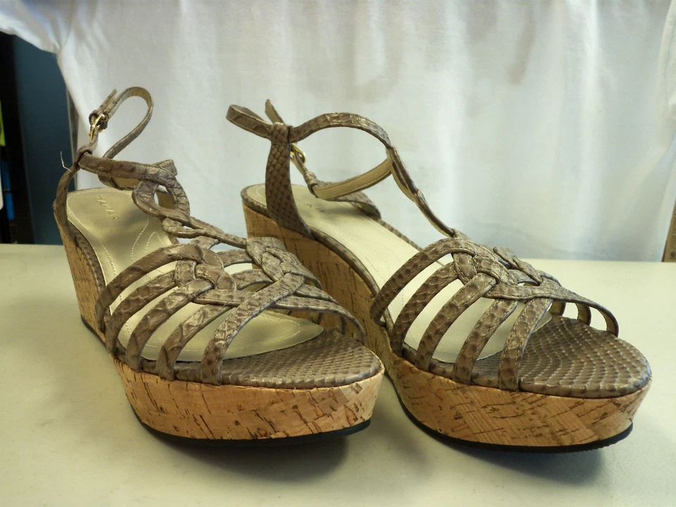 Tahari New Womens Star Wedge Platform Sandal 9.5 M Shoes - Image 1 of 4