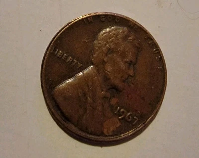 Penny 1967 error sin marca de ceca Lincoln Liberty un centavo  Foto 1 de 2