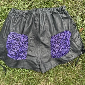 Vintage USA Leather W/ Lace Booty Cheeks -Tie Sides Biker Shorts Small Women’s - Picture 1 of 9