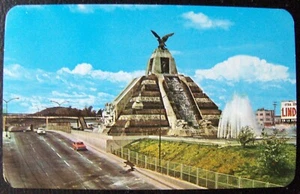Postcard THE MONUMENT to the PRECOLUMBIAN MEXICANS. Mexico - Picture 1 of 2