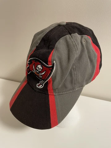 Tampa Bay Buccaneers Hat Adjustable Black Gray Red Stripe Pirate Flag Cover