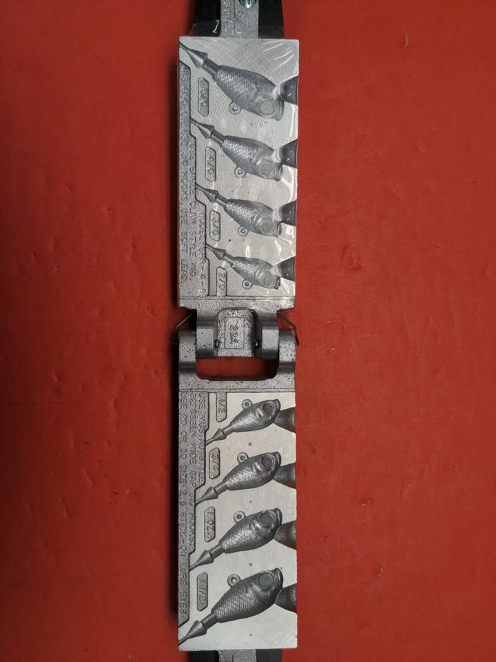 3384-NEW IN STOCK.  ULTRA MINNOW JIG MOLD-SHR-4-M - Image 1 of 1