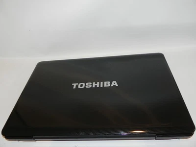 Toshiba Satellite L555-S7005 17,3 дюйма AMD Turion II M520 2,3 ГГц 4 ГБ RAM НА ЗАПЧАСТИ - Изображение 1 из 4