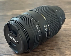 Tamron AF 70-300mm Camera Lens for Nikon DSLR. Spares or Repair.. Zoom Damaged - Picture 1 of 11