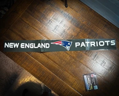 New England Patriots NFL Front Windshield Decal 35 x 4 - Open Box - Image 1 of 4