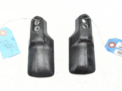 09-20 Yamaha Vmax 1700 VMX17 Left & Right Upper Fender Support Cover Strut Set - Image 1 of 4