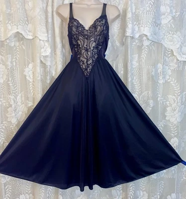 VTG OLGA M Black Lace Top Sheer Back Silky Soft Nylon Nightgown Gown 91140 - Image 1 of 4