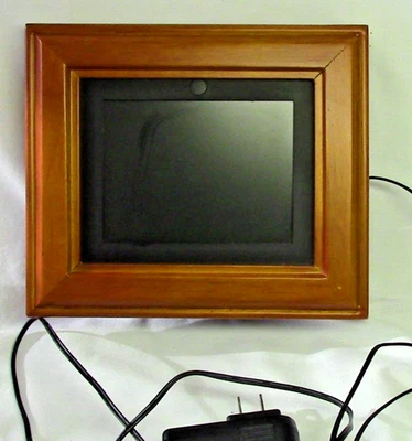 Coby Model DP-558 Digital Picture Frame - No Box 8" x 7" Picture Size 4.5" x 3.2 - Image 1 of 2
