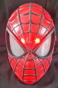 Spiderman 2014 Hasbro/Marvel**Lights Work** Costume Mask - Picture 1 of 6