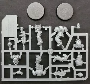 2 Space Marines Intercessors from Dark Imperium boxed set Warhammer 40K - Picture 1 of 1