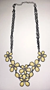 Collar margarita - Imagen 1 de 1