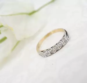 Vintage 14k Diamond Band Ring 2-Tone Gold Natural Size 6 Classic RG4636 - Picture 1 of 3