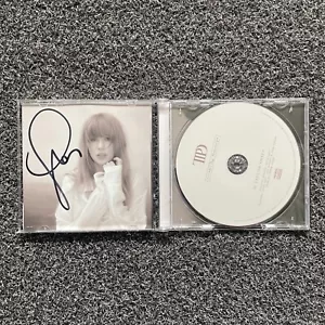 Taylor Swift The Tortured Poets Department TTPD CD & Signed Autographed Art Card - Picture 1 of 4