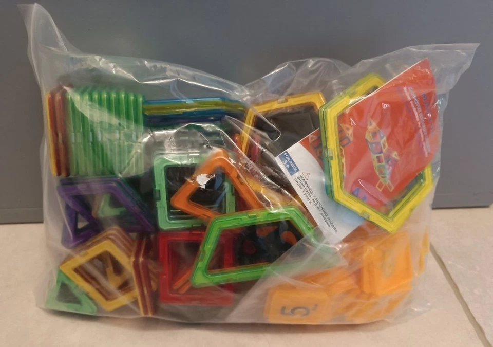 [NEUF] Jeu de construction magnétique – 146 pièces – type Magformers / Magical M - Photo 1/1