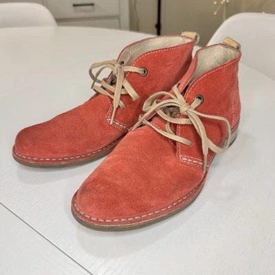 Bussola “Sevilla” Anthropologie Botas con Cordones al Tobillo Chukka Rojo Gamuza Boho Talla 7 Foto 1 de 4