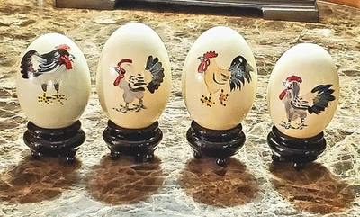 REAL HAND PAINTED BLOWN EGGS. ROOSTER MOTIF. SET OF 4 WITH BASE. FROM ROMANIA  - Image 1 of 3