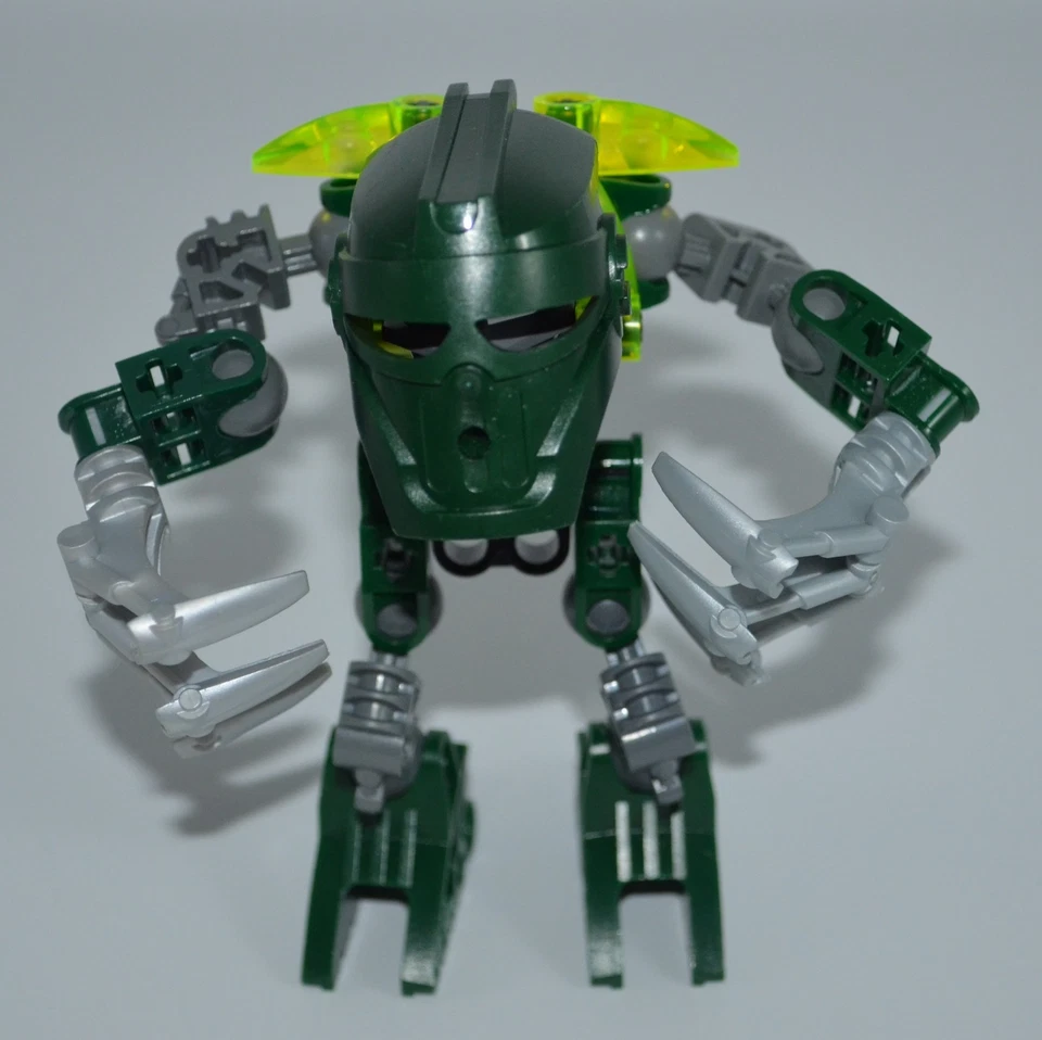Lego Bionicle Matoran Piruk (8723) Complete Figure - Image 1 of 1