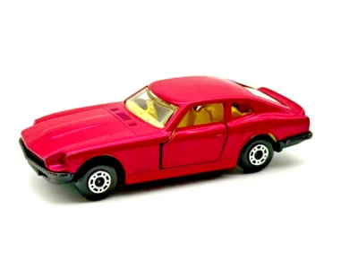 Matchbox Lesney Superfast MB67 1978 Magenta Datsun 260-Z 2+2 in PVC Display - Image 1 of 4